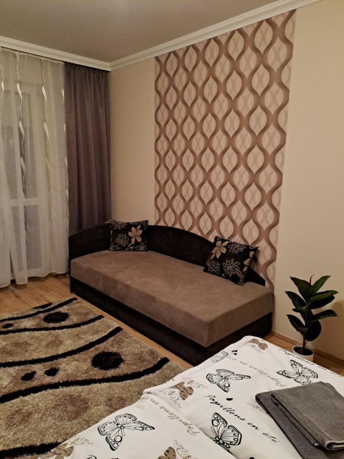 Katalin Apartman Hajdúszoboszló Екстериор снимка